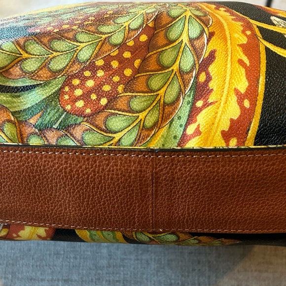 🔥 RARE 🔥 Salvatore Ferragamo Vintage Coated Canvas and Leather Shoulder Bag - Picture 5 of 13